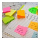 Блок с клейким слоем 38х51, 51х51 мм